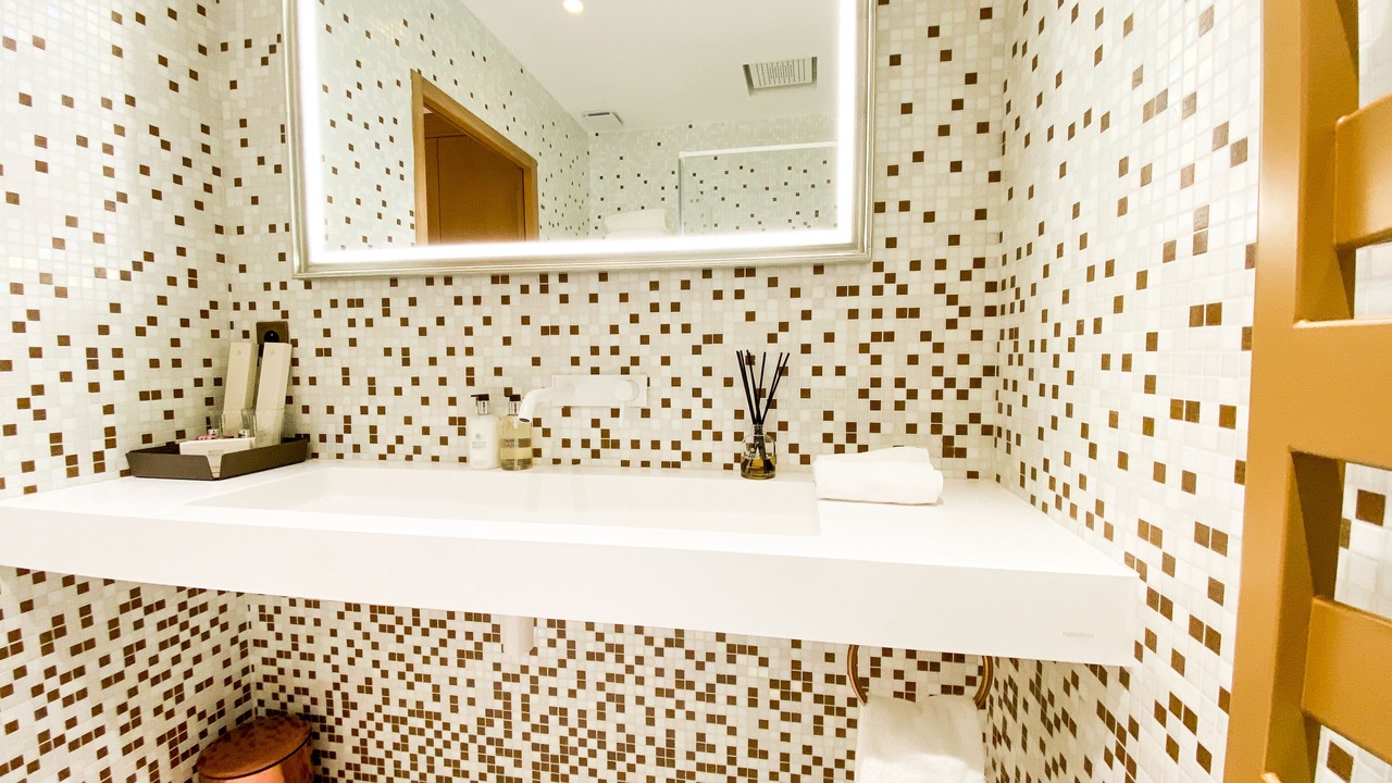 Photo of Bathroom in Robins Bay