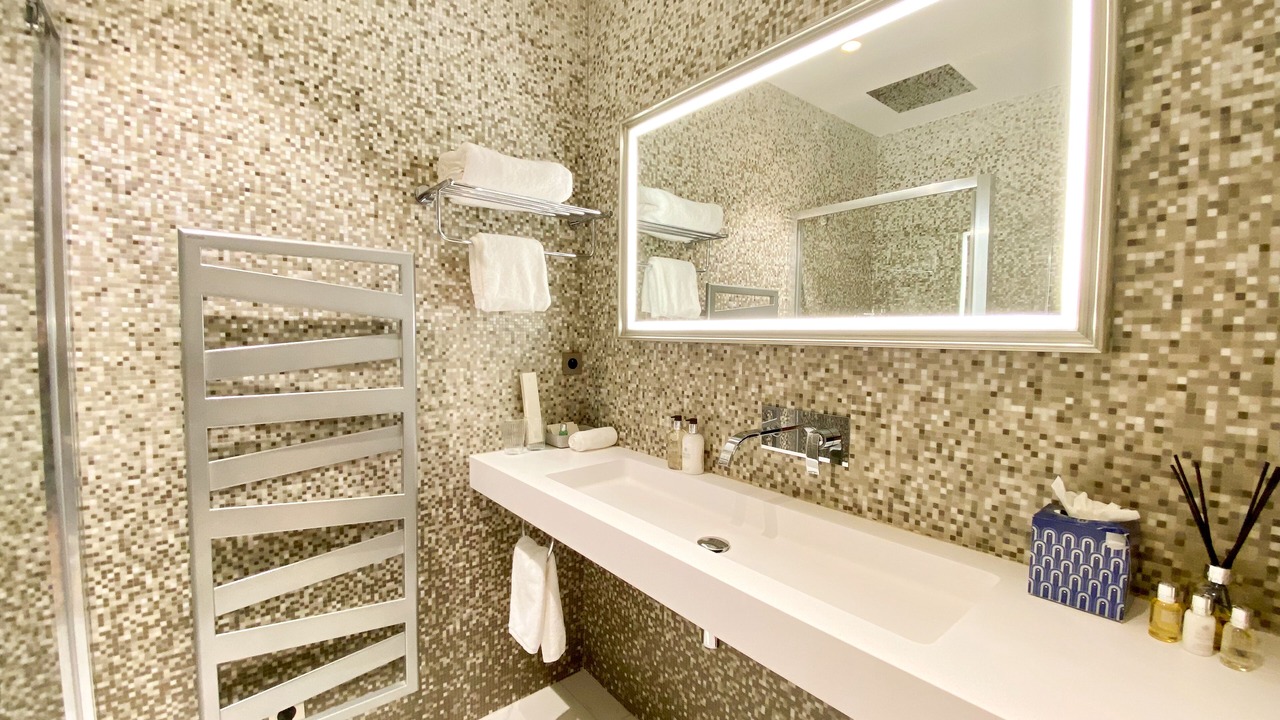 Photo of Bathroom in Robins Bay