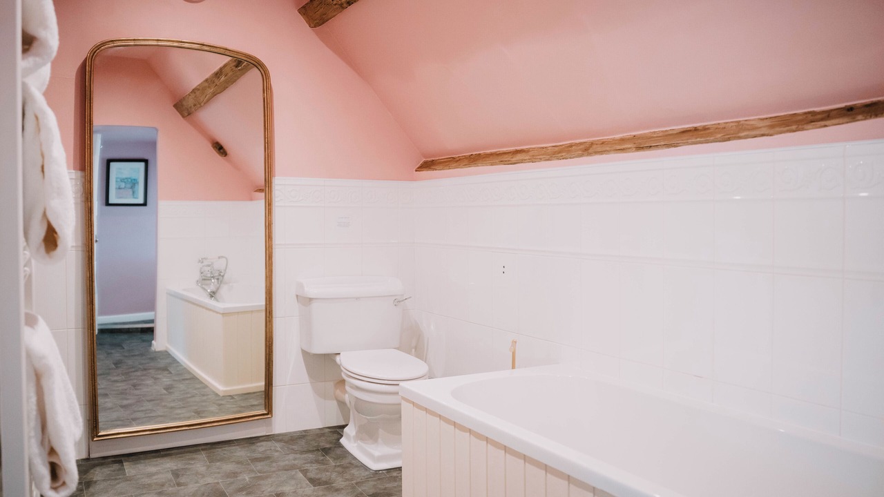 Photo of Bathroom in Three Cocks