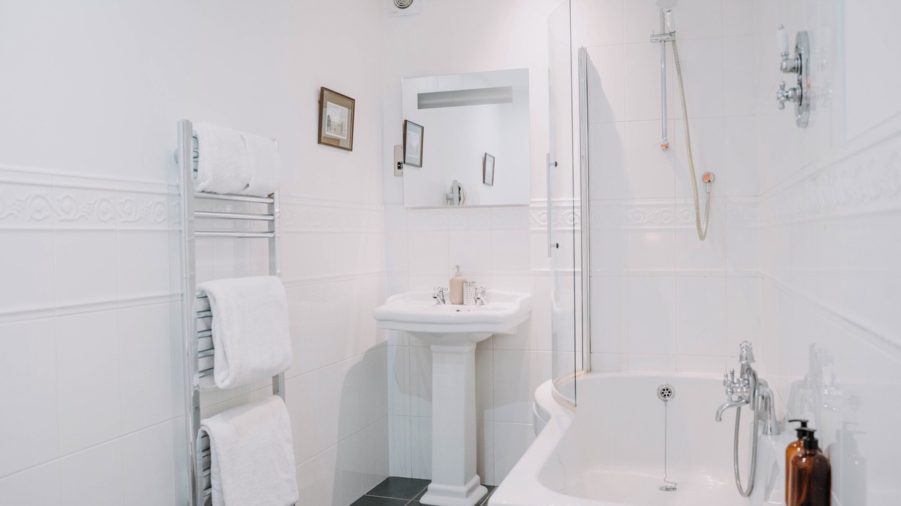 Photo of Bathroom in Three Cocks