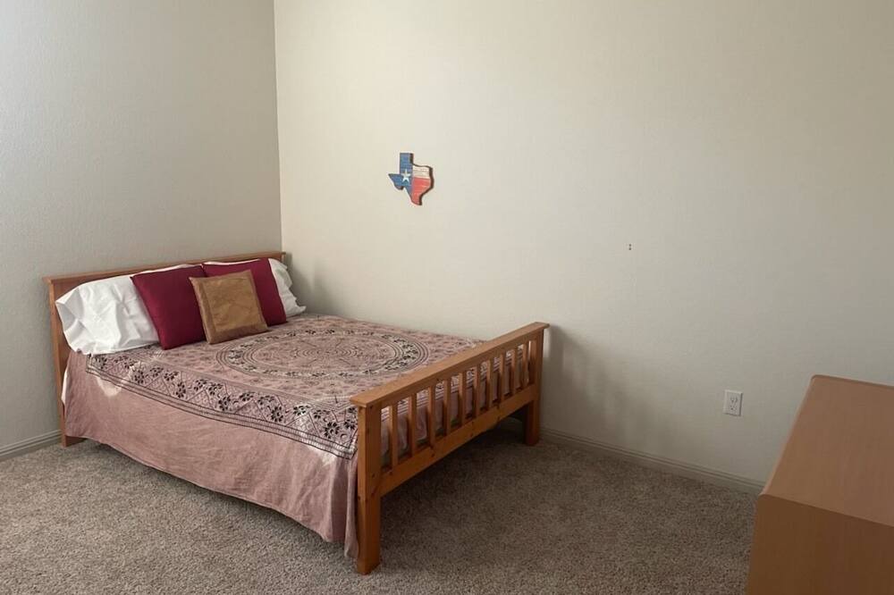 Photo of Bedroom in Pflugerville