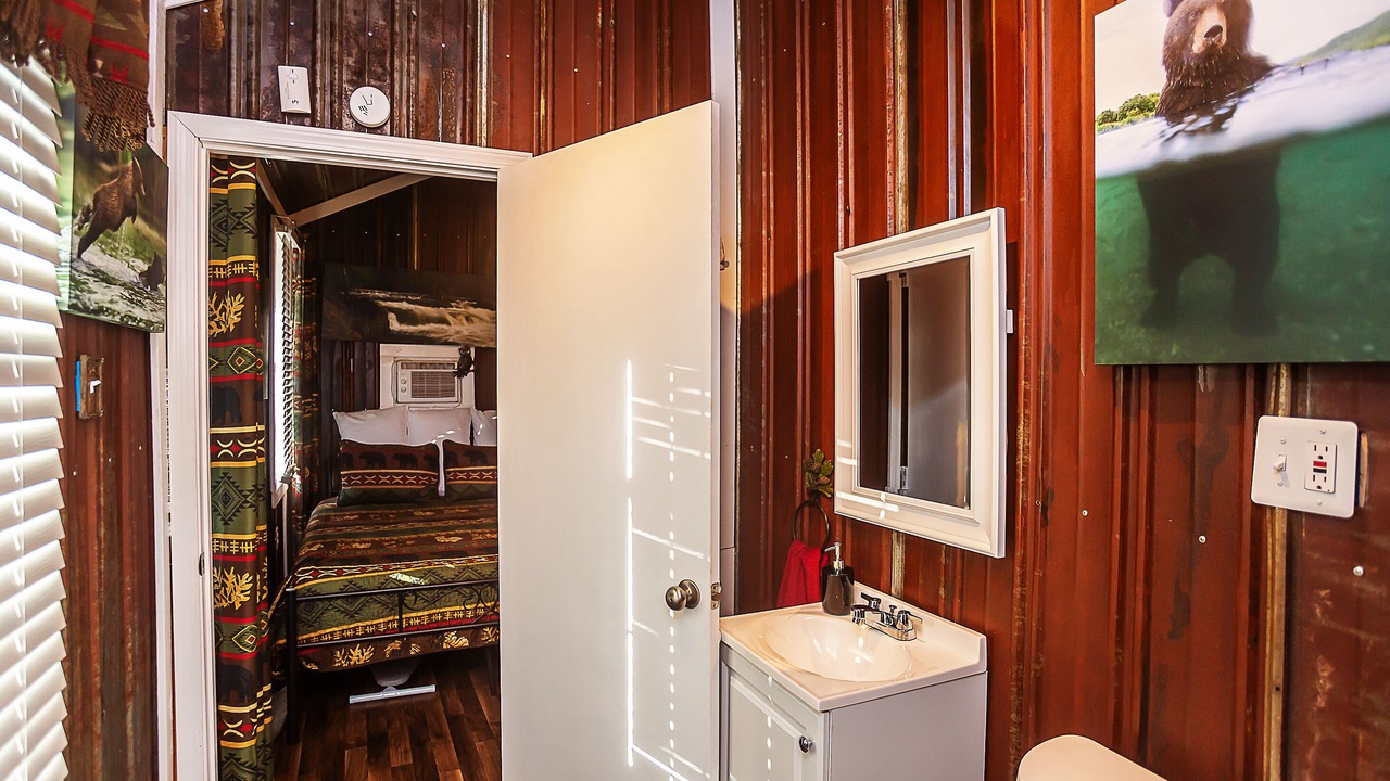 Photo of Bathroom in Benton