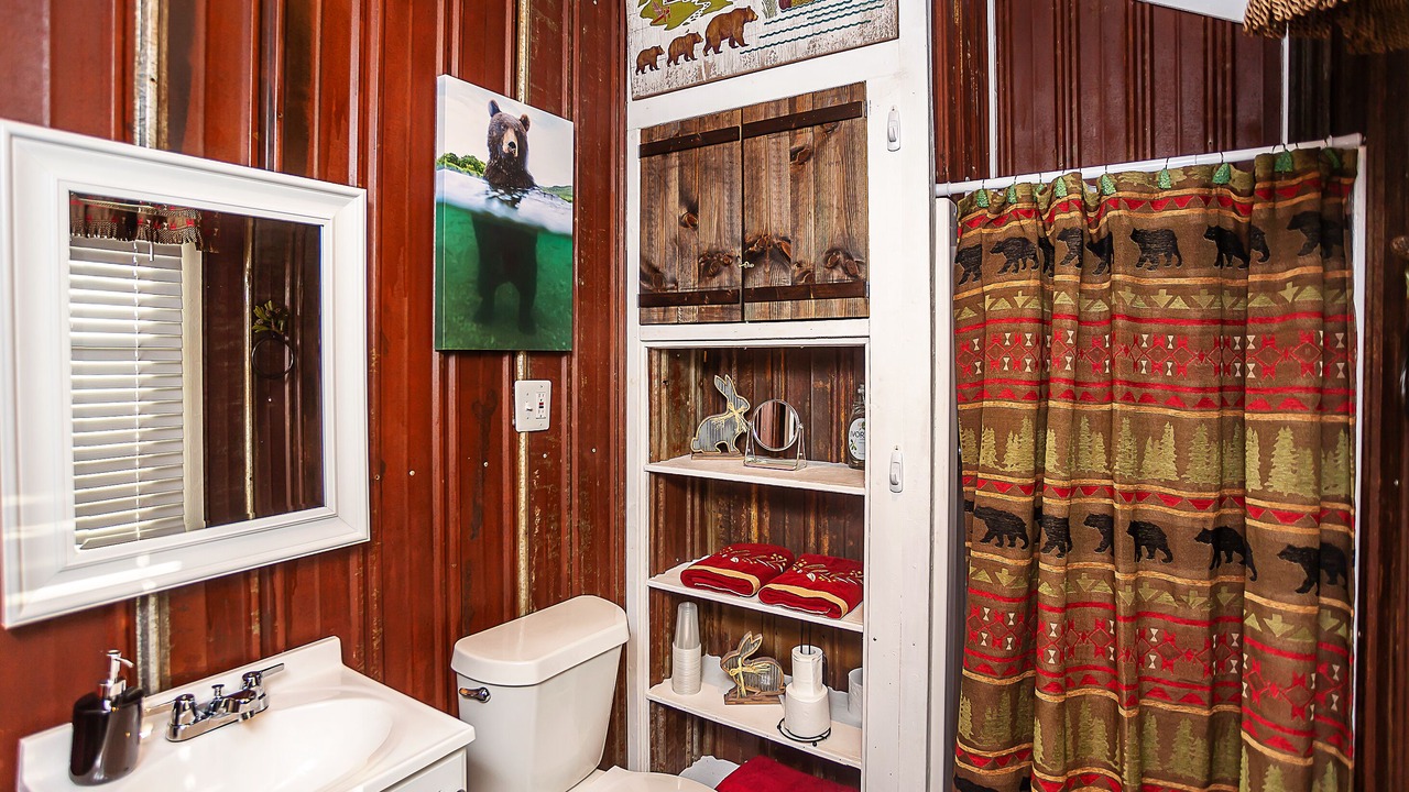 Photo of Bathroom in Benton