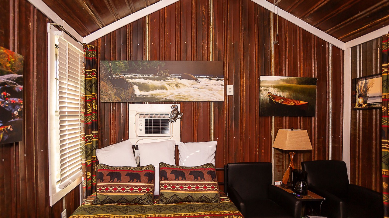 Photo of Others in Benton