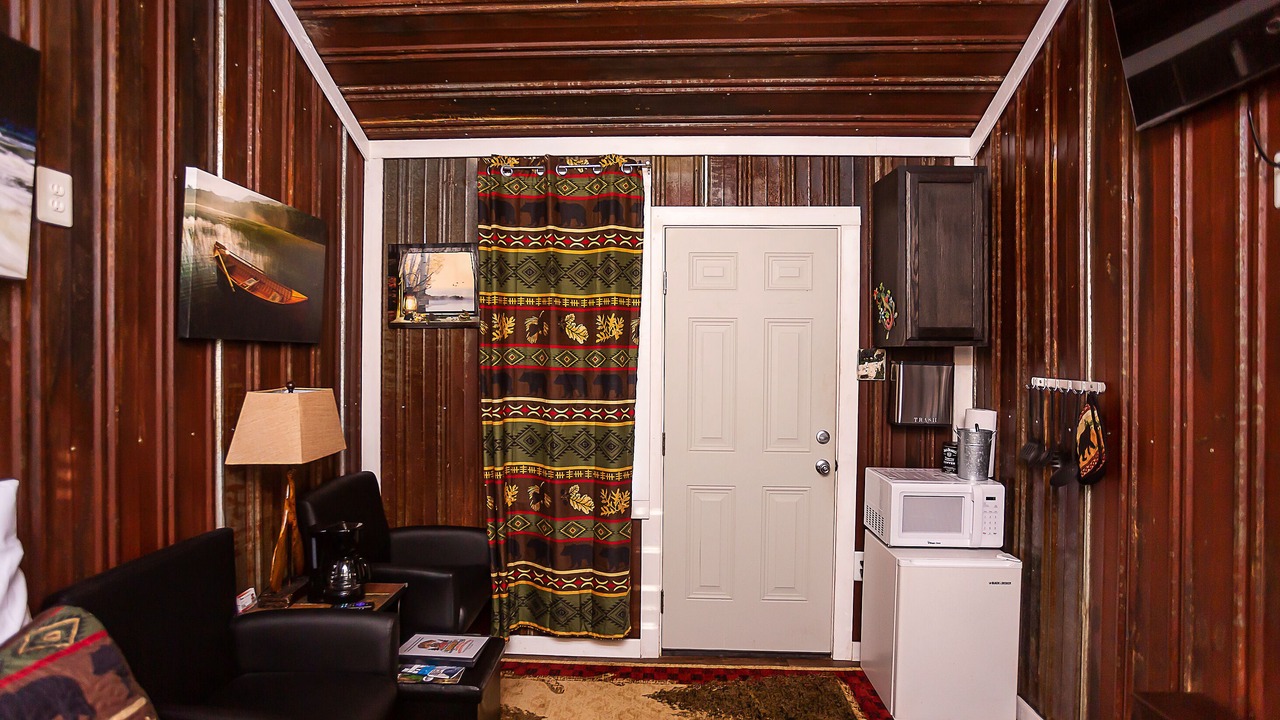 Photo of Others in Benton