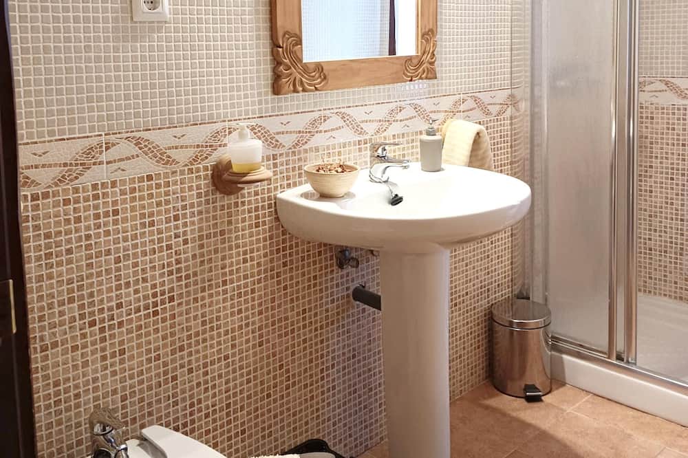 Photo of Bathroom in Cenicientos
