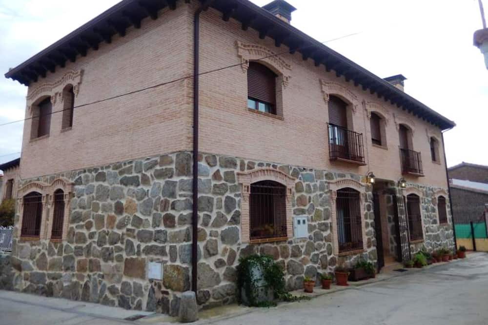 Photo of Others in Cenicientos