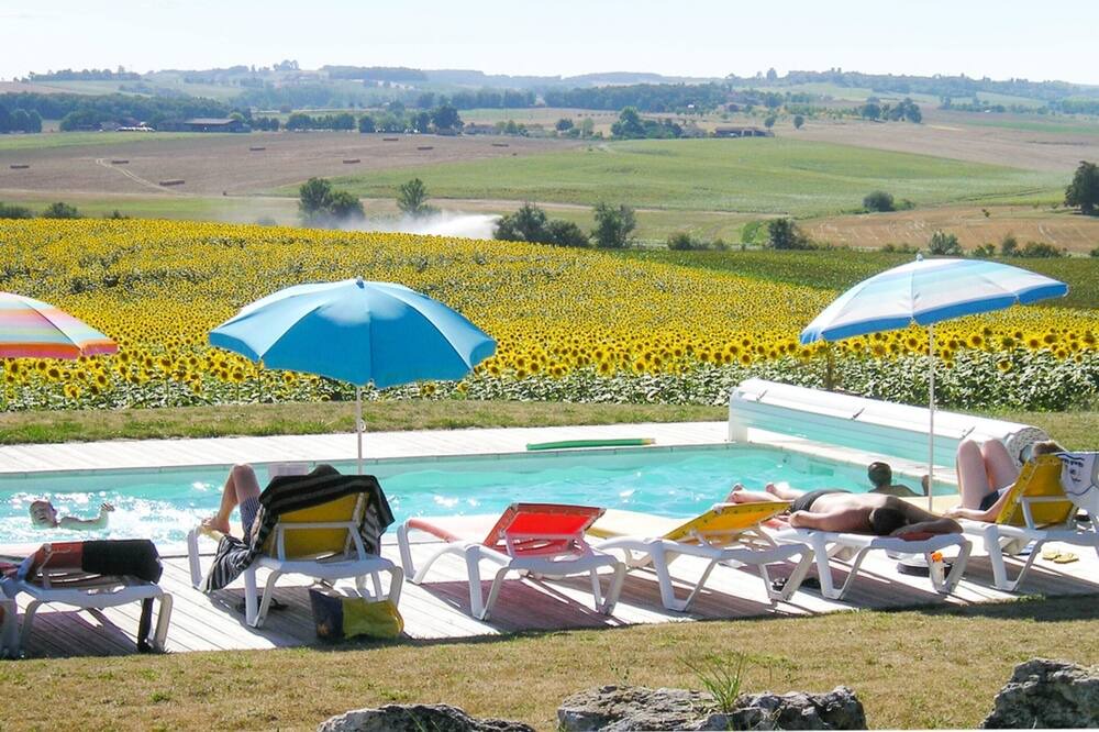 Photo of Outdoor in Pauilhac