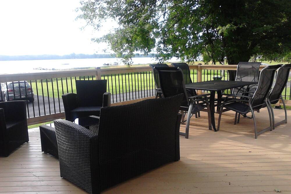 Photo of Patio Balcony in Grande-Ligne