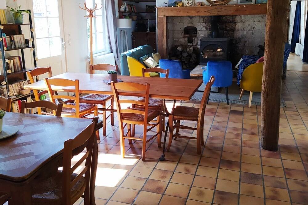 Photo of Kitchen in Attin