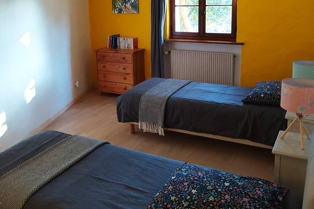 Photo of Bedroom in Attin