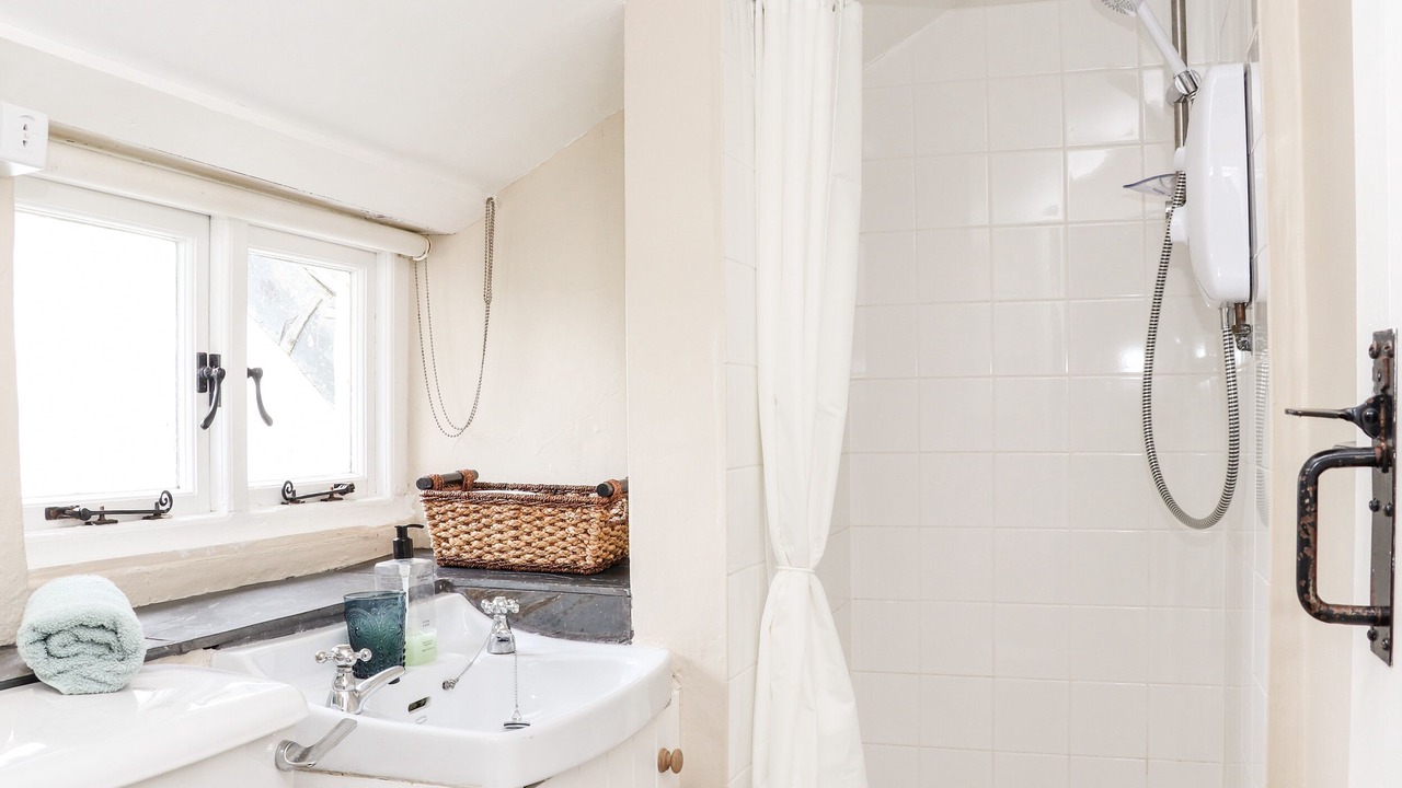 Photo of Others in Trelash