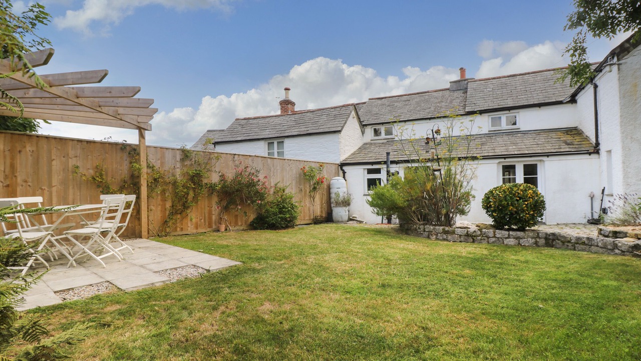 Photo of Others in Trelash