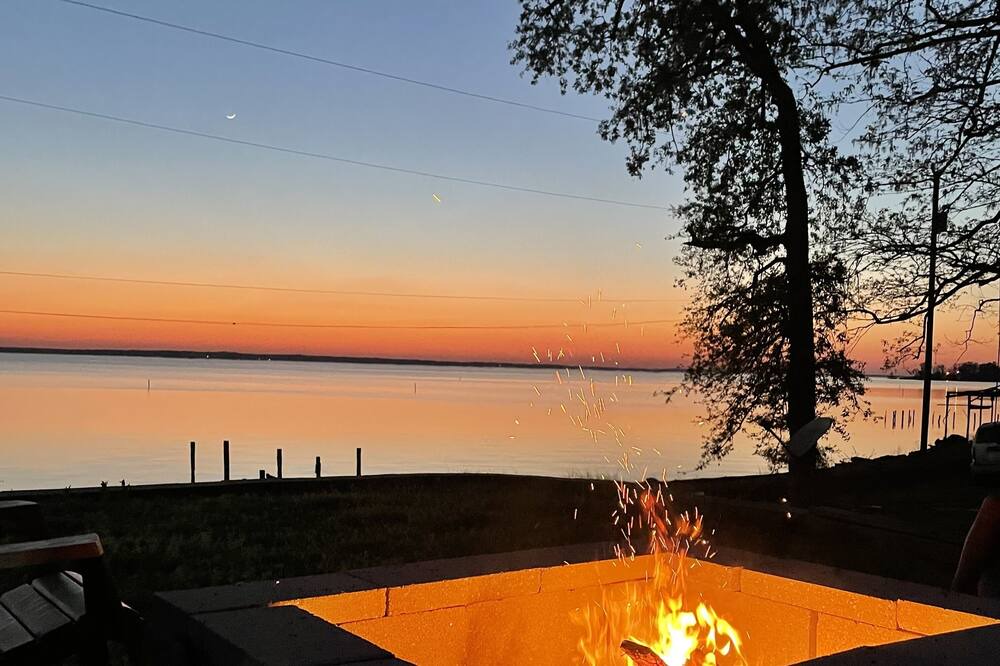 Photo of Outdoor in Pelican