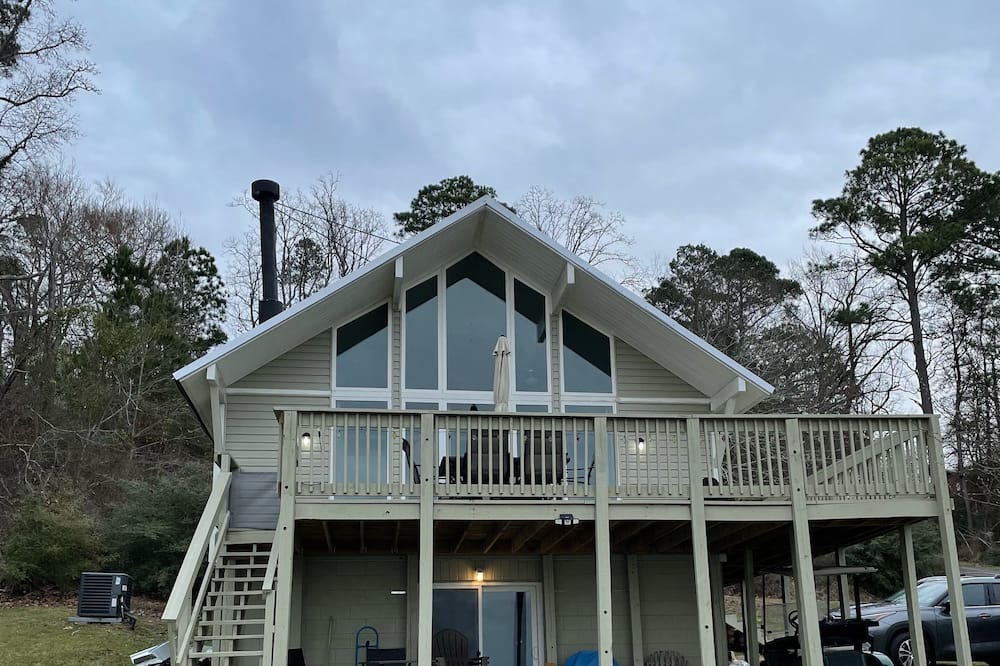 Photo of Outdoor in Pelican