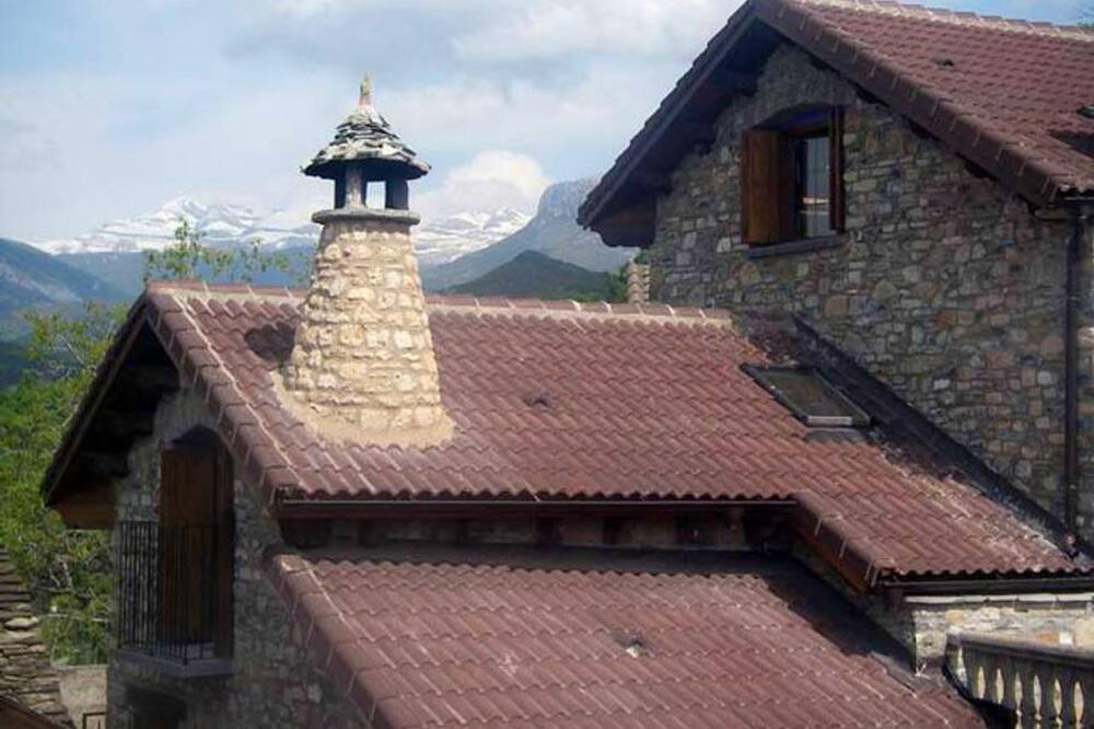 Photo of Others in Belsierre