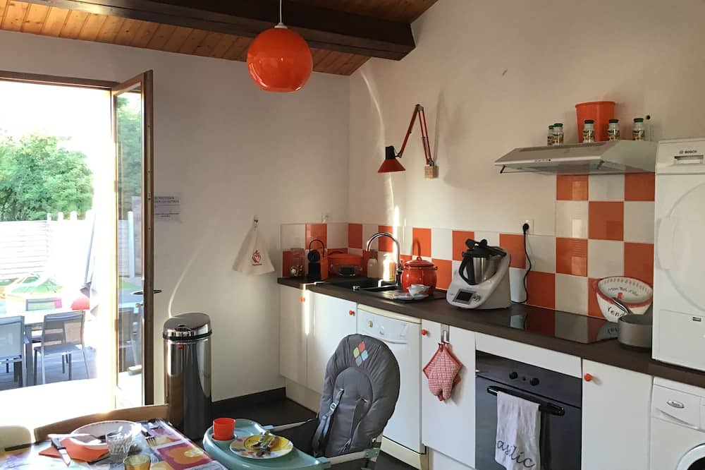 Photo of Kitchen in Sainte-Gemme-la-Plaine