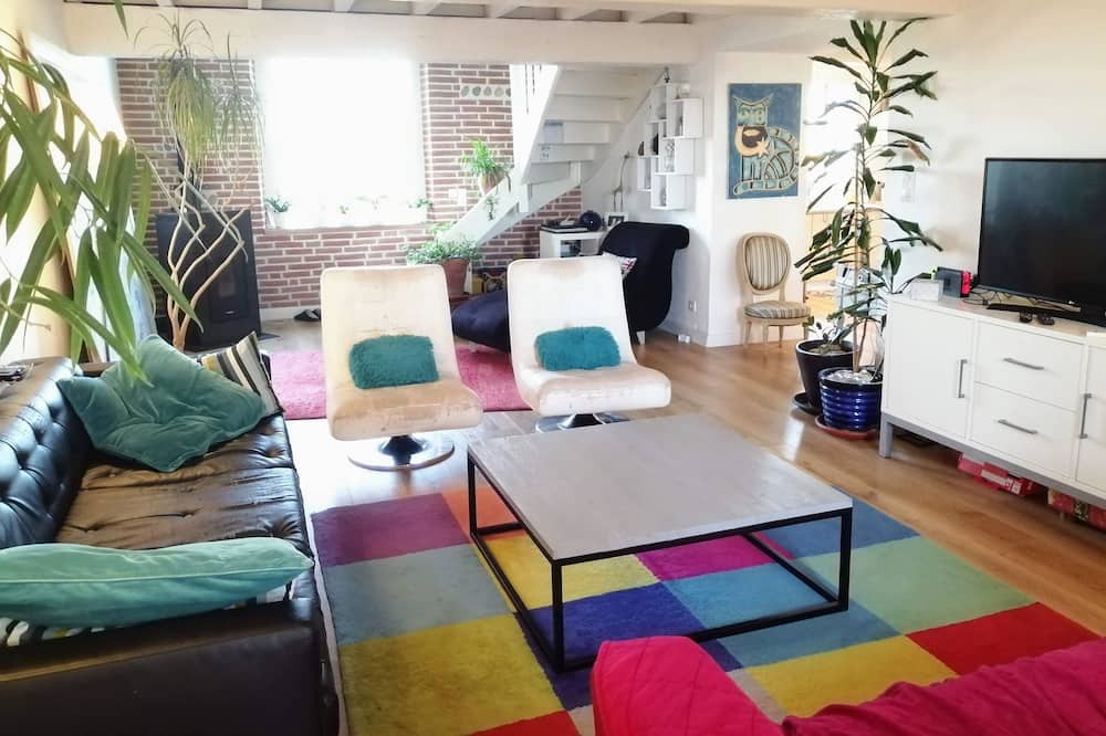 Photo of Livingroom in Aignes