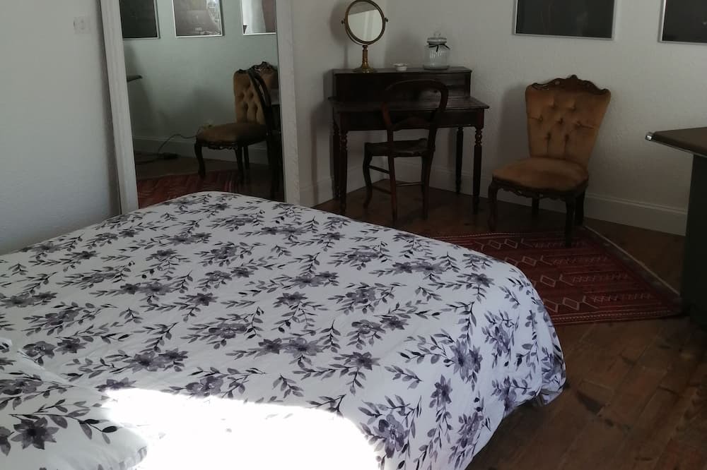 Photo of Bedroom in Aignes