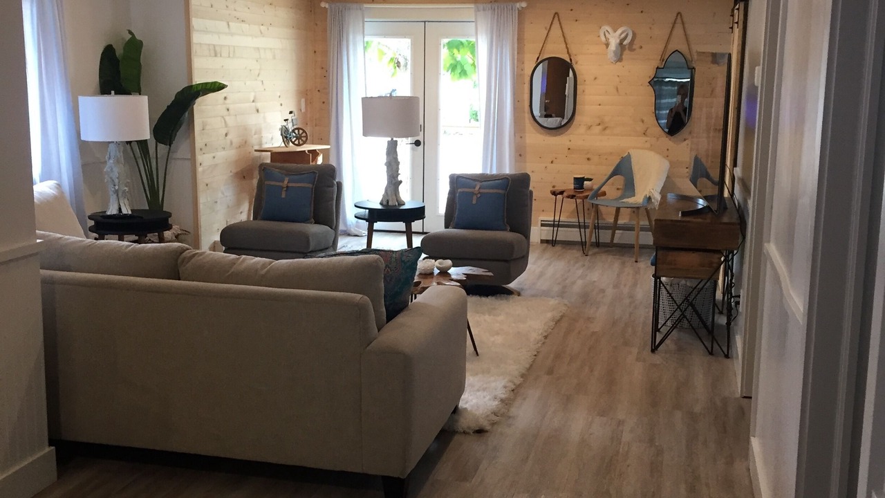 Photo of Livingroom in Leamington