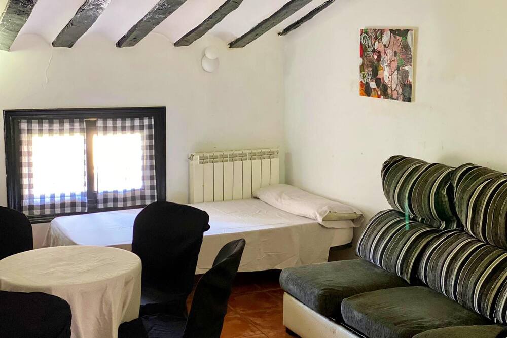 Photo of Livingroom in Logrono Historic Centre
