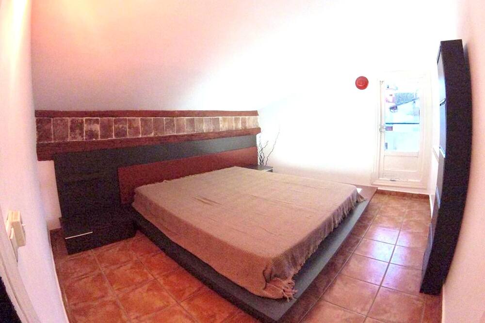 Photo of Bedroom in Logrono Historic Centre