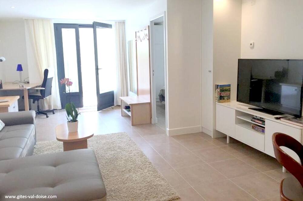 Photo of Livingroom in Argenteuil
