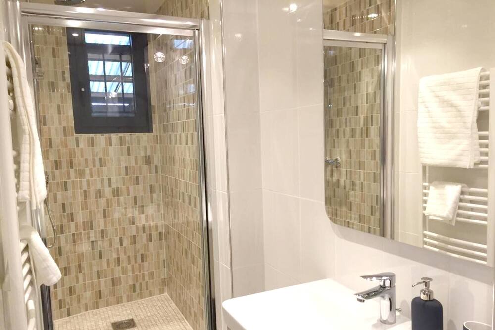 Photo of Bathroom in Argenteuil