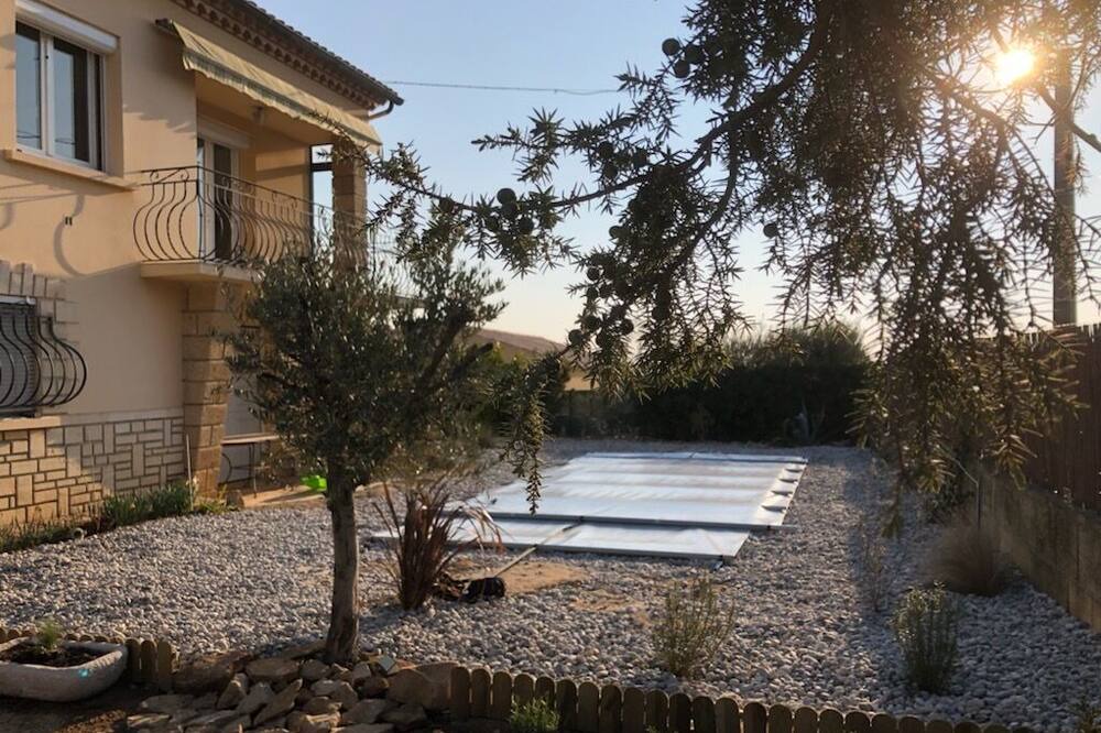 Photo of Outdoor in Laudun