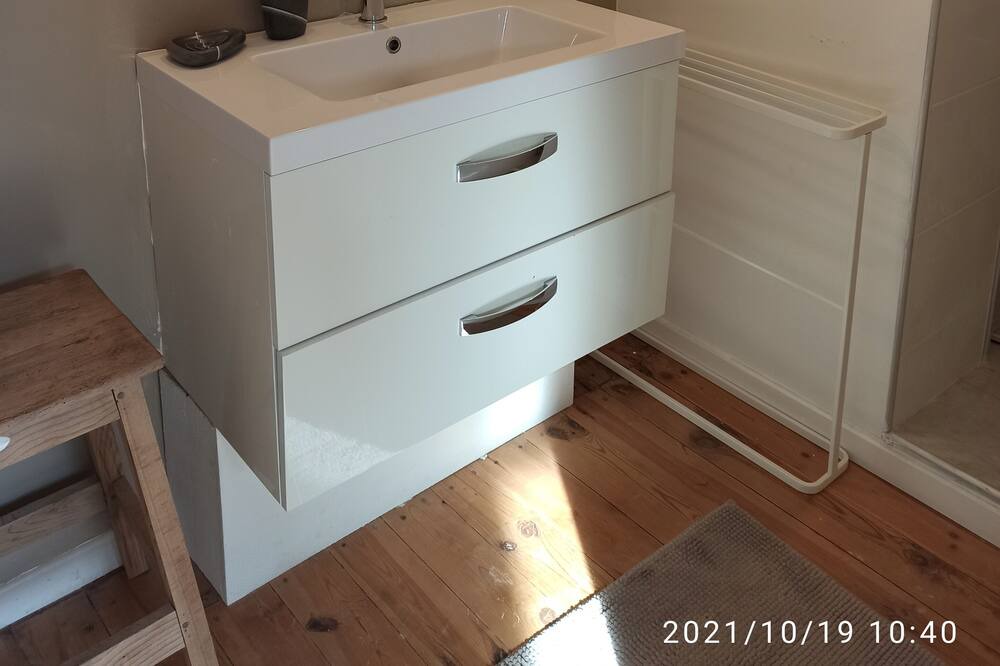 Photo of Bathroom in Villefort