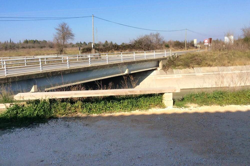 Photo of Others in Lunel-Viel