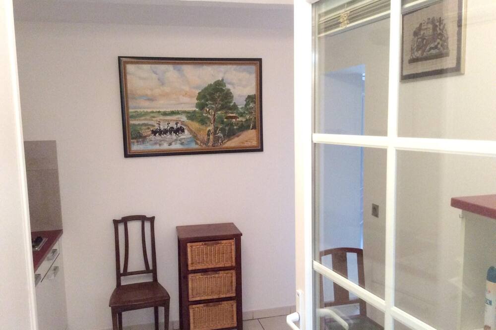 Photo of Others in Lunel-Viel