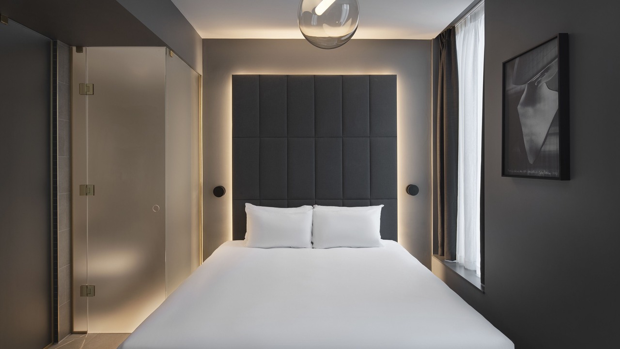 Photo of Bedroom in Covent Garden