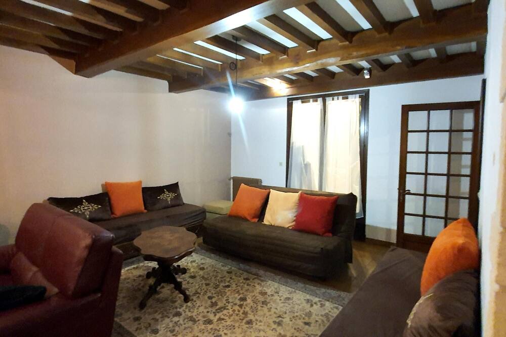 Photo of Livingroom in Montricoux