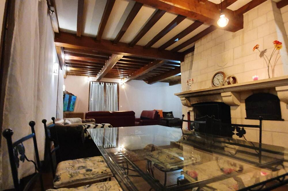 Photo of Livingroom in Montricoux