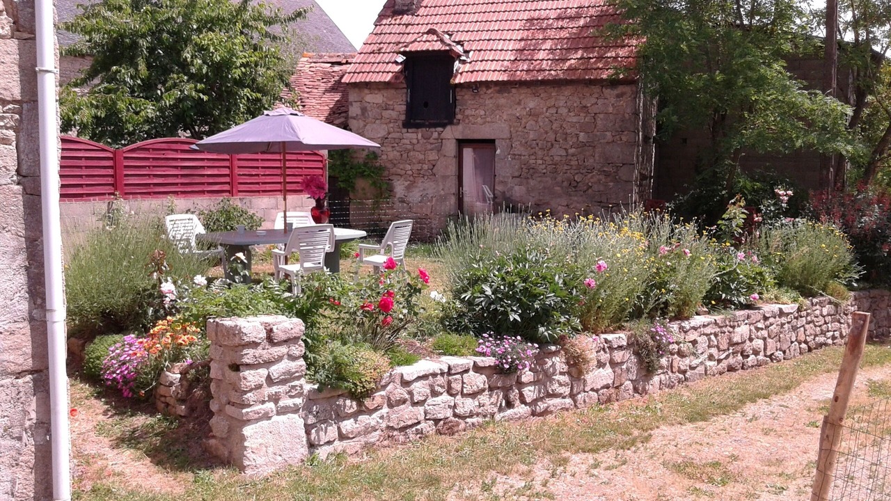 Photo of Outdoor in Domeyrot