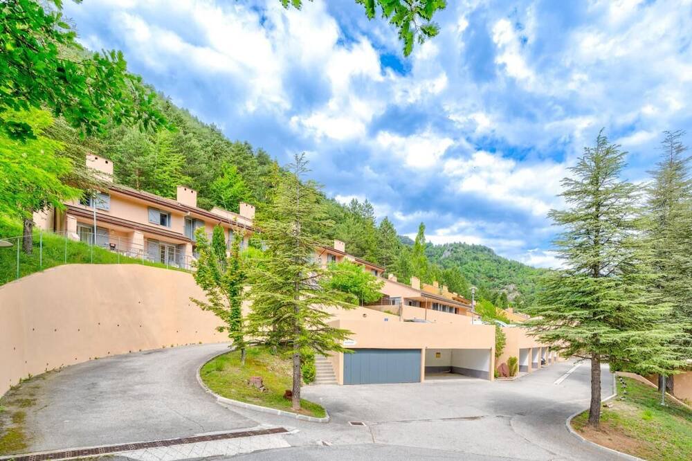 Photo of Outdoor in Guillaumes