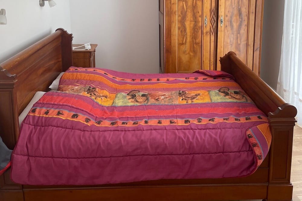 Photo of Bedroom in Plogonnec