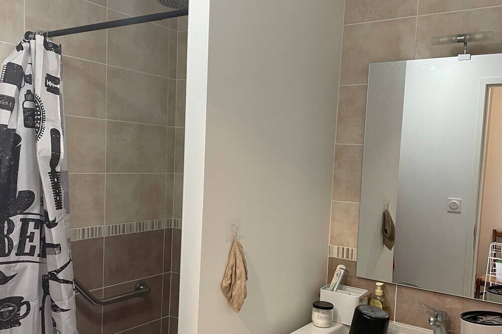 Photo of Bathroom in Plogonnec