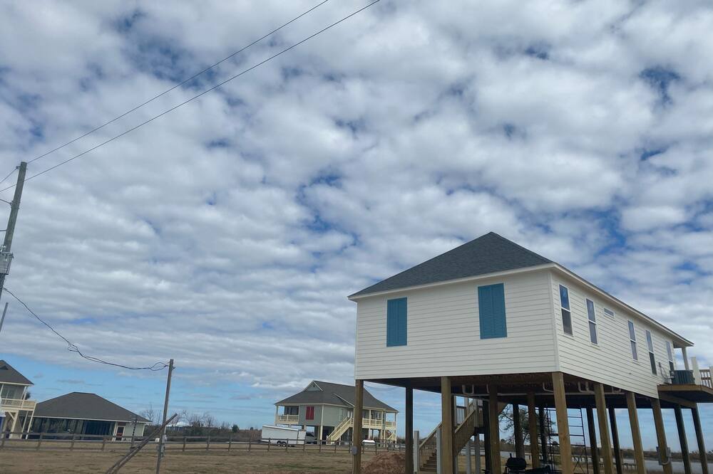 Photo of Outdoor in Hackberry