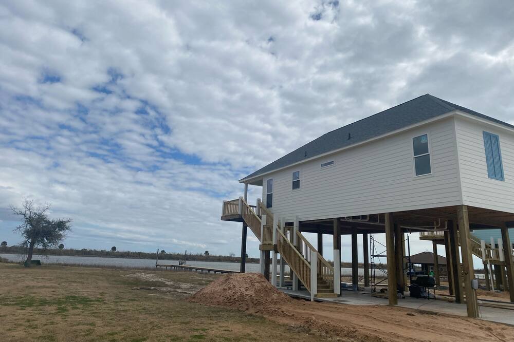 Photo of Outdoor in Hackberry