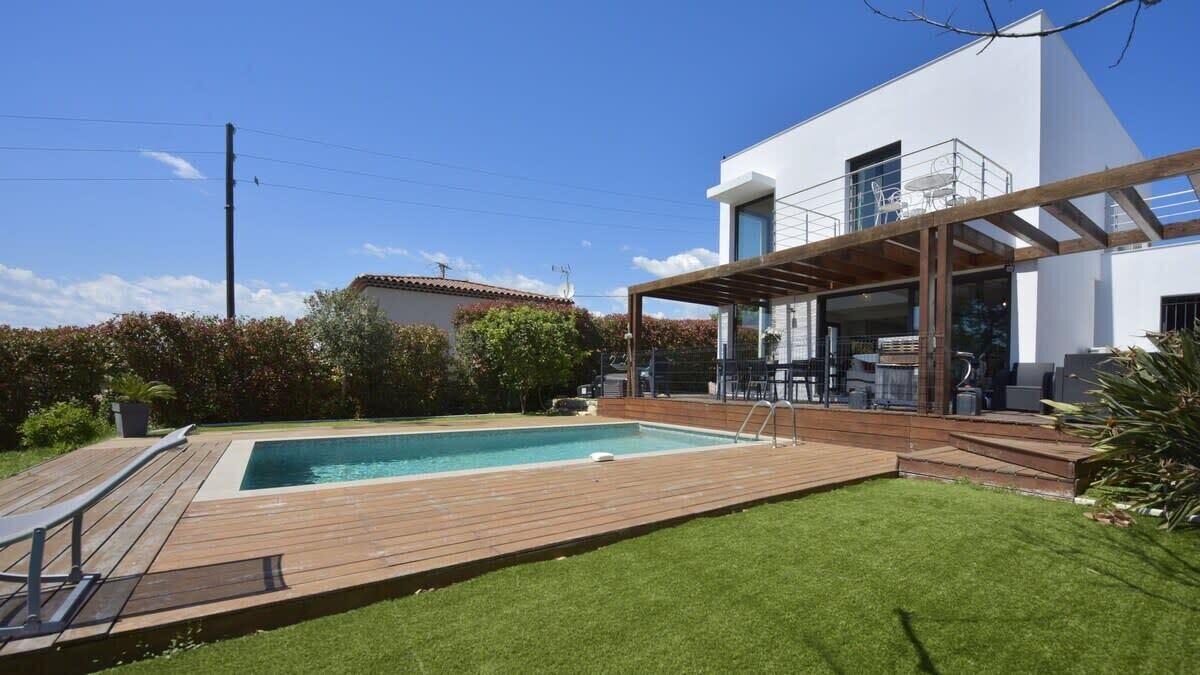 Photo of Outdoor in Saint-Jean