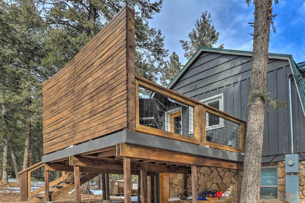 Photo of Outdoor in Evergreen Meadows