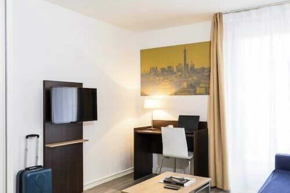 Photo of Bedroom in Clamart
