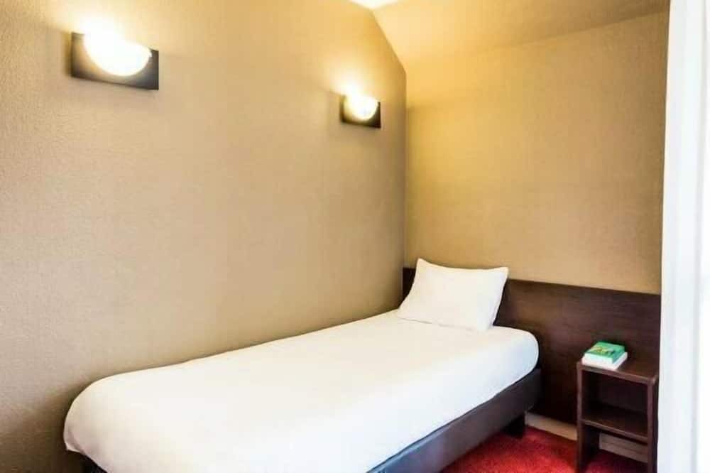 Photo of Bedroom in Vanves
