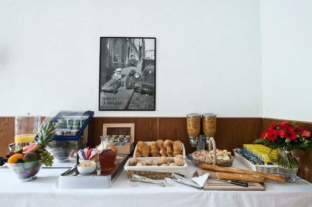Photo of Others in Vanves