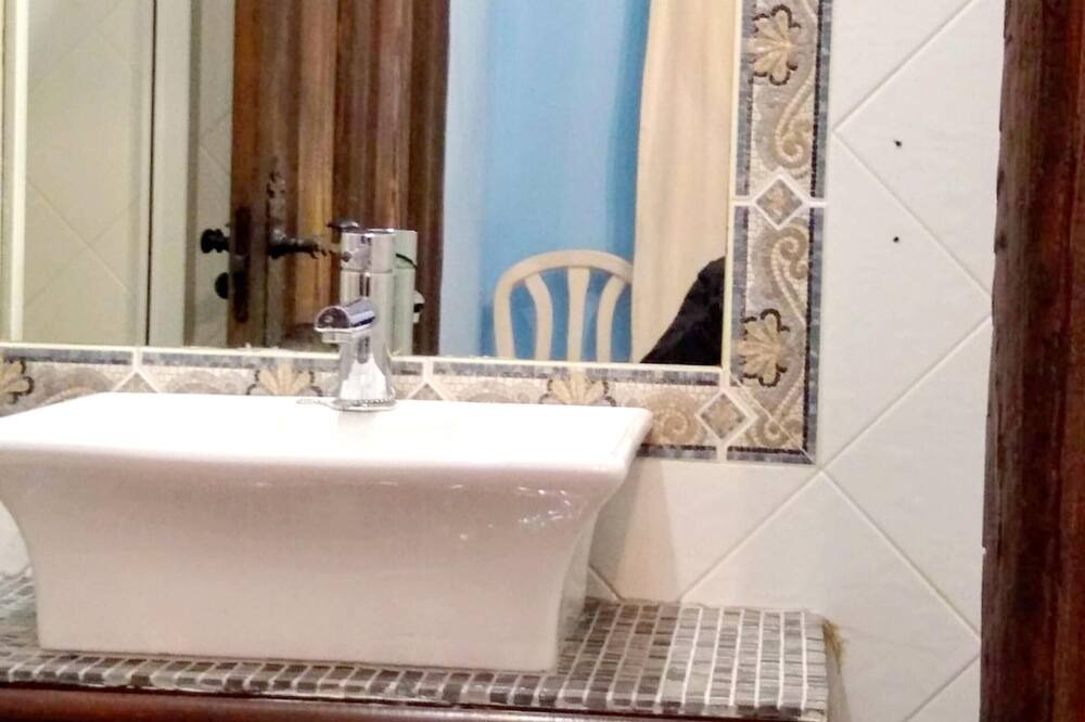 Photo of Bathroom in San Martin de Valdeiglesias