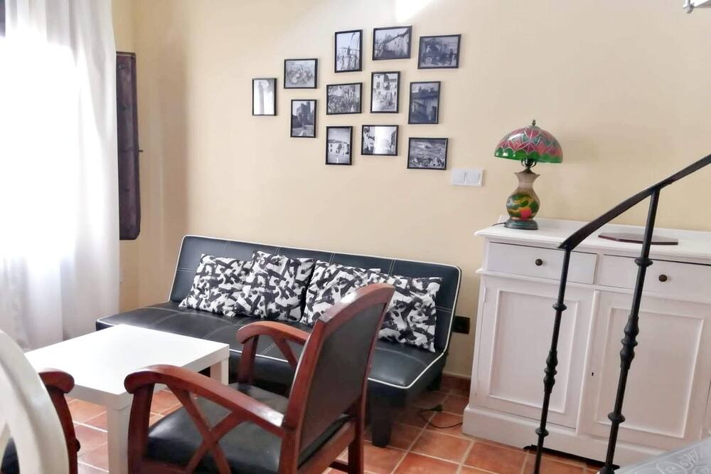 Photo of Livingroom in San Martin de Valdeiglesias