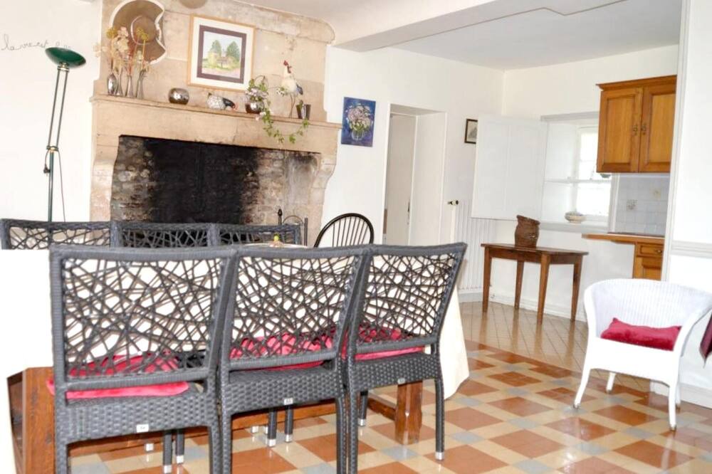 Photo of Livingroom in Ri