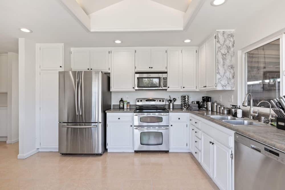 Photo of Others in Santa Clara